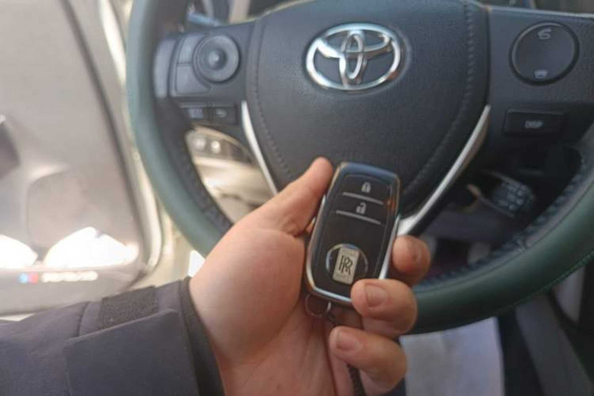 Used Toyota RAV4 2013 2.0L CVT Four-Wheel Drive New Edition Vehicle Key