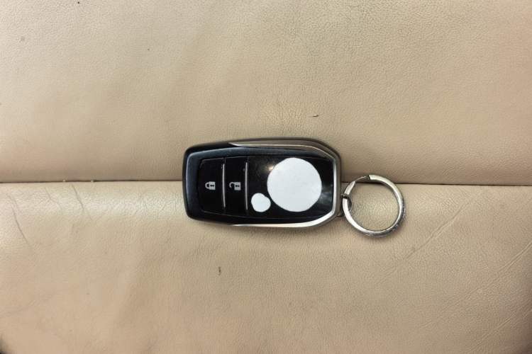 Used Toyota RAV4 2013 2.0L CVT Four-Wheel Drive New Edition Vehicle Key