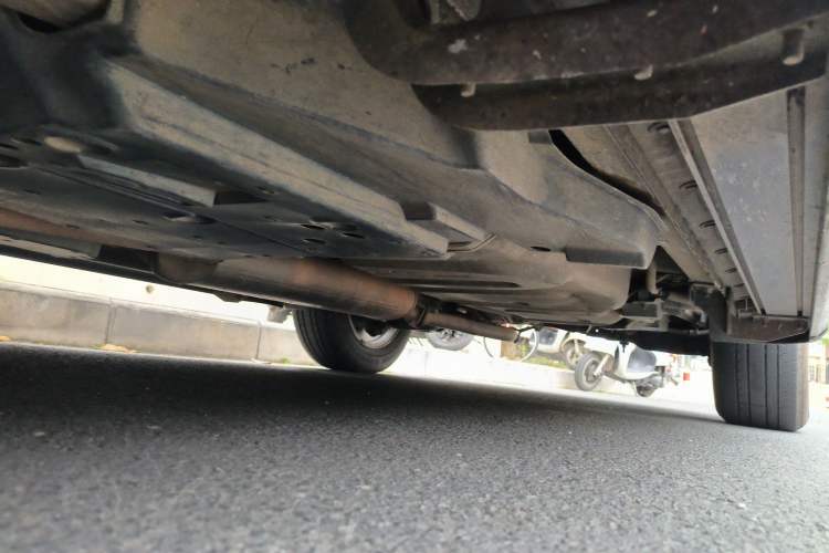 Used Toyota RAV4 2013 2.5L Automatic 4x4 Elite Edition Chassis Front Left
