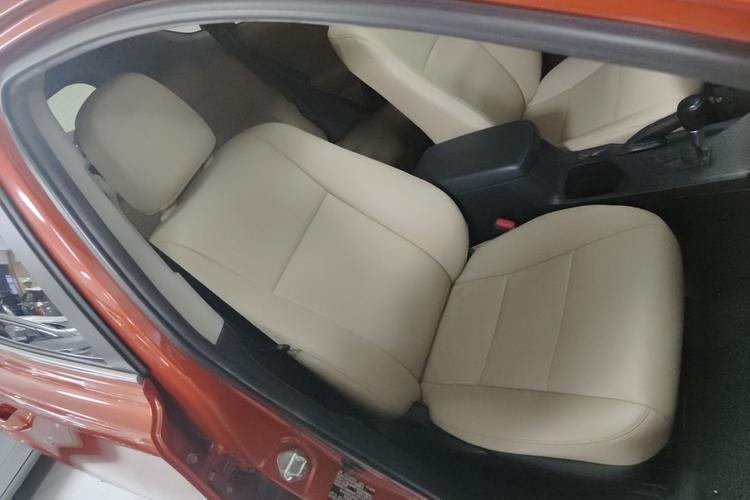 Used Toyota RAV4 2013 2.0L CVT Four-Wheel Drive Fashion Edition Right Front Seat
