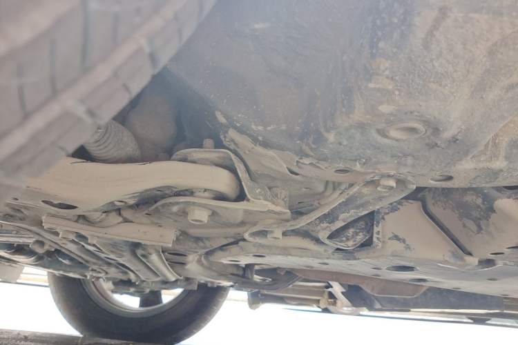 Used Toyota RAV4 2015 2.0L CVT Two-Wheel Drive Fashion Edition Chassis Front