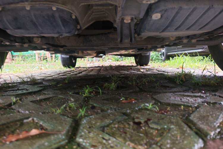Used Toyota RAV4 2015 2.0L CVT Two-Wheel Drive Urban Edition Chassis Front