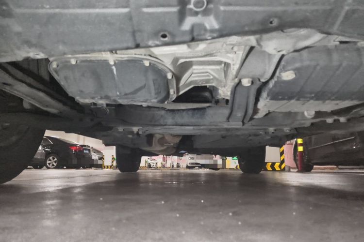Used Toyota RAV4 2015 2.0L CVT Two-Wheel Drive Fashion Edition Chassis Front