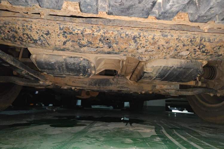 Used Toyota RAV4 2015 2.0L CVT Two-Wheel Drive Fashion Edition Chassis Front