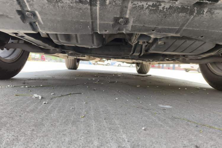 Used Toyota RAV4 2015 2.0L CVT Two-Wheel Drive Fashion Edition Chassis Front