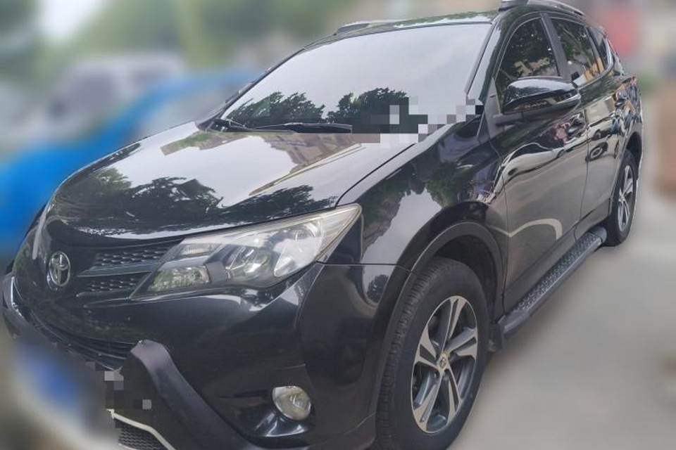 Toyota RAV4 2015