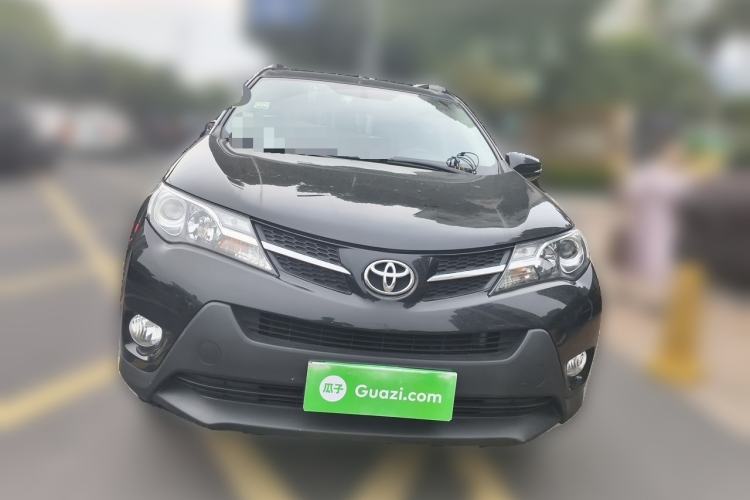 Used Toyota RAV4 2015 2.0L CVT Two-Wheel Drive Fashion Edition Front