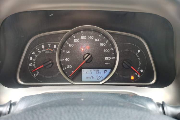 Used Toyota RAV4 2015 2.0L CVT Two-Wheel Drive Urban Edition Instrument Cluster