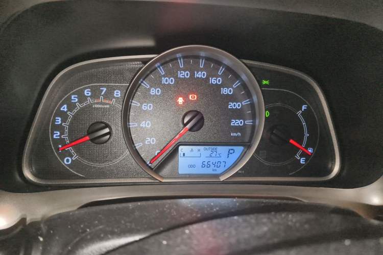 Used Toyota RAV4 2015 2.0L CVT Two-Wheel Drive Fashion Edition Instrument Cluster