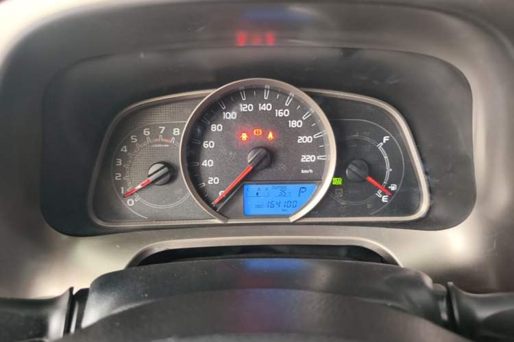 Used Toyota RAV4 2015 2.0L CVT Two-Wheel Drive Fashion Edition Instrument Cluster