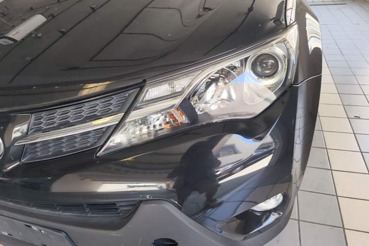 Used Toyota RAV4 2015 2.0L CVT Two-Wheel Drive Fashion Edition Left Front Headlight