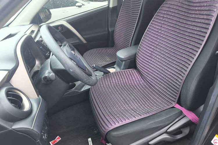 Used Toyota RAV4 2015 2.0L CVT Two-Wheel Drive Fashion Edition Left Front Seat