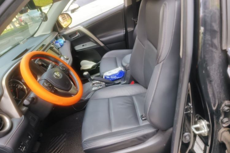 Used Toyota RAV4 2015 2.0L CVT Four-Wheel Drive New Edition Left Front Seat