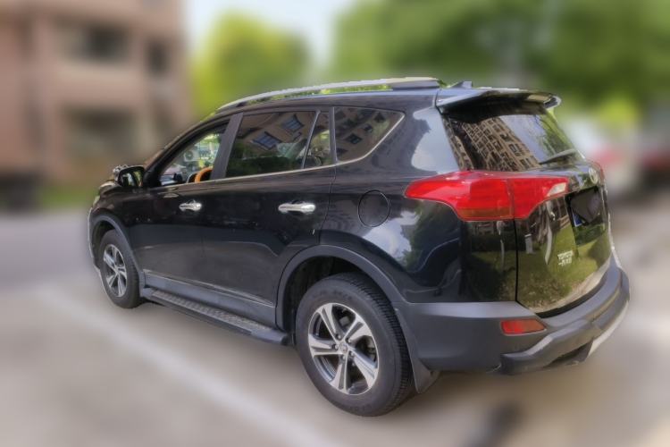 Used Toyota RAV4 2015 2.0L CVT Four-Wheel Drive New Edition Rear Left 45 Deg