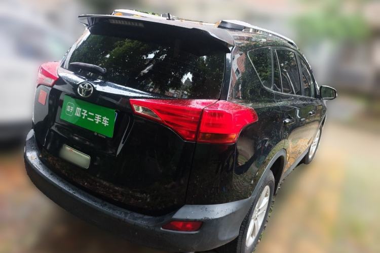 Used Toyota RAV4 2015 2.0L CVT Two-Wheel Drive Urban Edition Rear Right 45 Deg