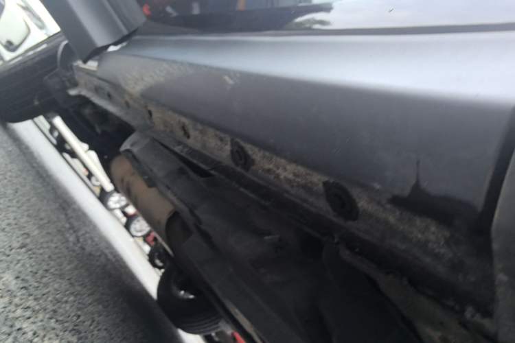 Used Toyota RAV4 2015 2.0L CVT Four-Wheel Drive New Edition Right Side Sill