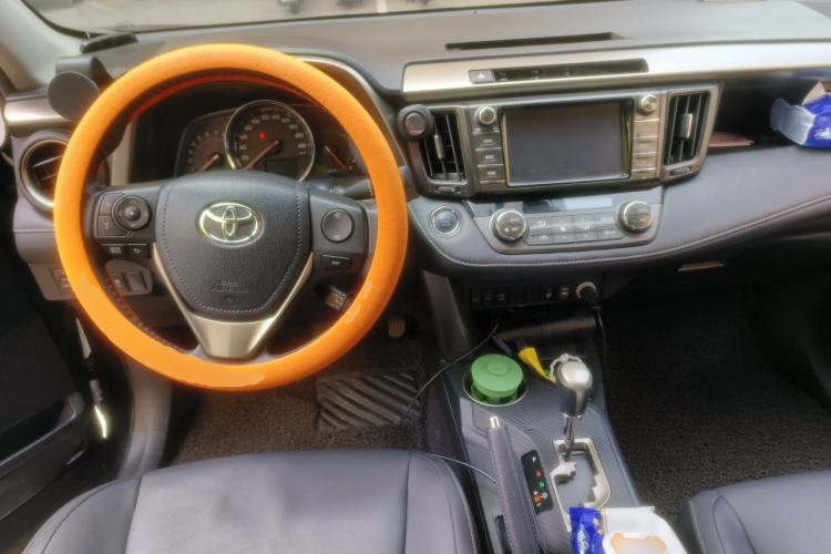 Used Toyota RAV4 2015 2.0L CVT Four-Wheel Drive New Edition Steering Wheel