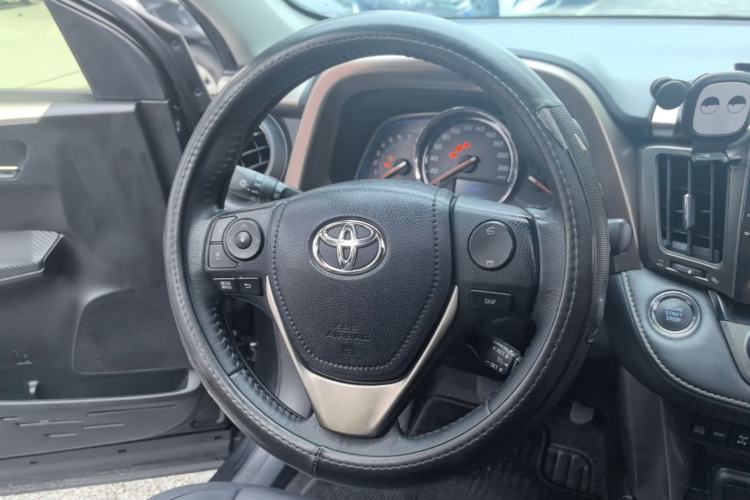 Used Toyota RAV4 2015 2.0L CVT Four-Wheel Drive New Edition Steering Wheel