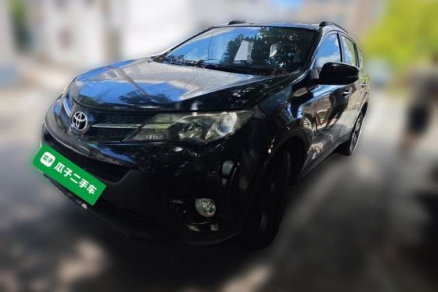 Used Toyota RAV4 2015 2.0L CVT Two-Wheel Drive Fashion Edition