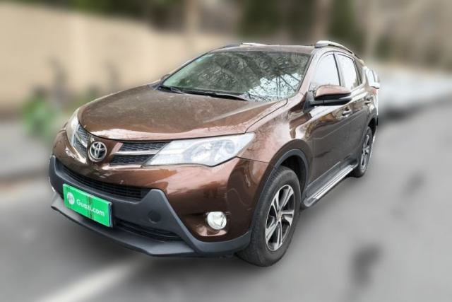Used Toyota RAV4 2015 2.0L CVT Two-Wheel Drive Fashion Edition