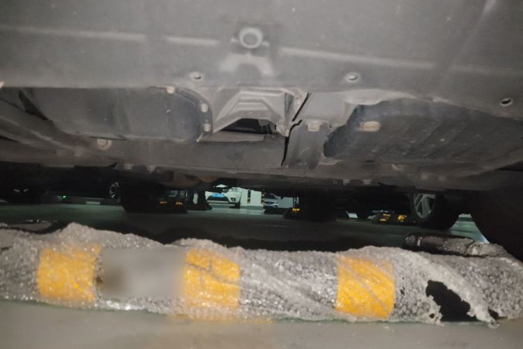 Used Toyota RAV4 2015 2.0L CVT Two-Wheel Drive Fashion Edition Chassis Front