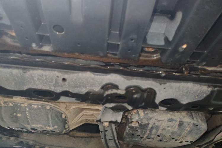 Used Toyota RAV4 2015 2.0L CVT Two-Wheel Drive Fashion Edition Chassis Front