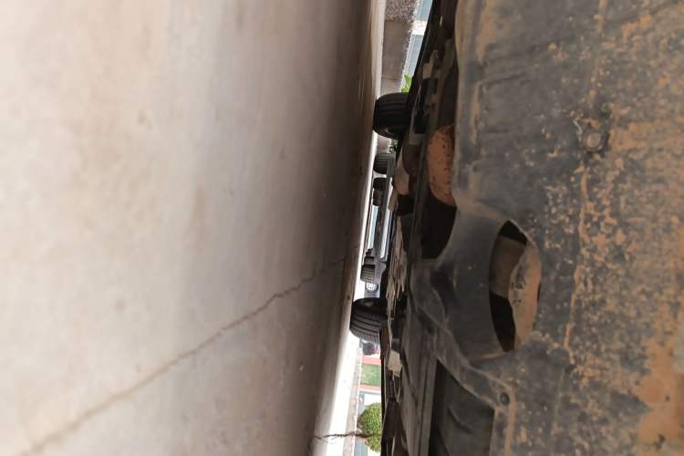 Used Toyota RAV4 2015 2.5L Automatic 4x4 Elite Edition Chassis Front