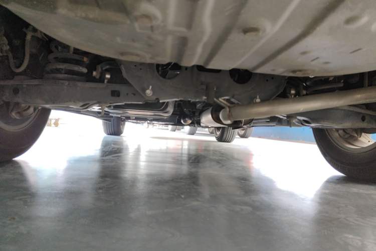 Used Toyota RAV4 2015 2.0L CVT Two-Wheel Drive Fashion Edition Chassis Rear