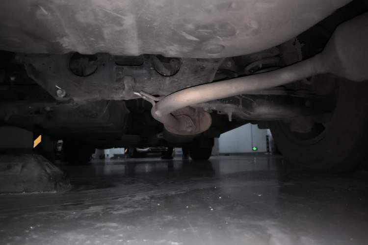 Used Toyota RAV4 2015 2.0L CVT Two-Wheel Drive Urban Edition Chassis Rear