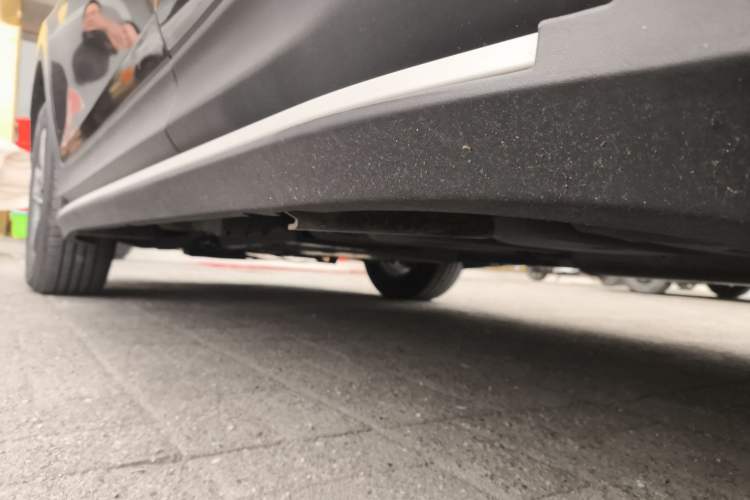 Used Toyota RAV4 2015 2.0L CVT Two-Wheel Drive Urban Edition Chassis Rear Left
