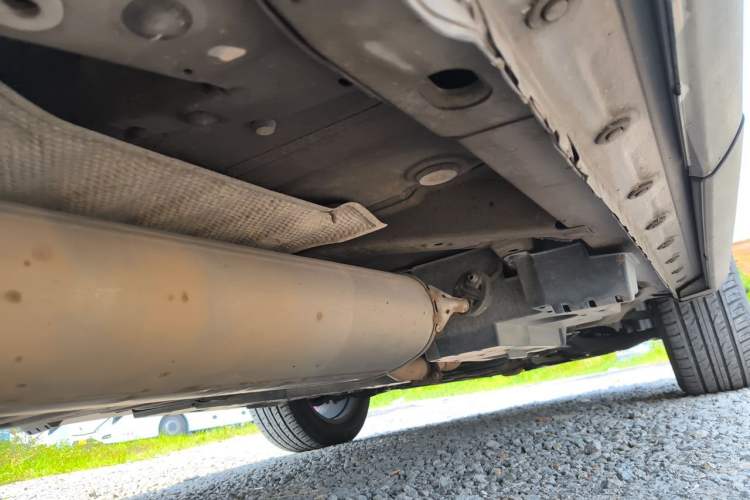 Used Toyota RAV4 2015 2.5L Automatic 4x4 Elite Edition Chassis Rear Right
