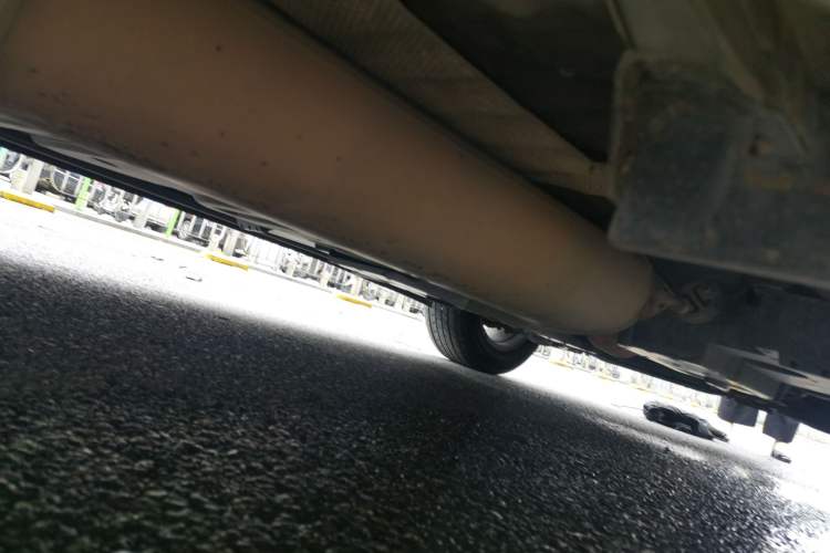 Used Toyota RAV4 2015 2.0L CVT Two-Wheel Drive Urban Edition Chassis Rear Right