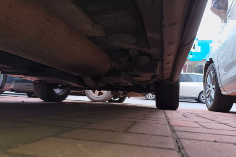 Used Toyota RAV4 2015 2.5L Automatic 4x4 Elite Edition Chassis Rear Right