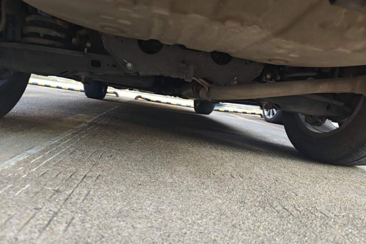 Used Toyota RAV4 2015 2.0L CVT Two-Wheel Drive Fashion Edition Chassis Rear