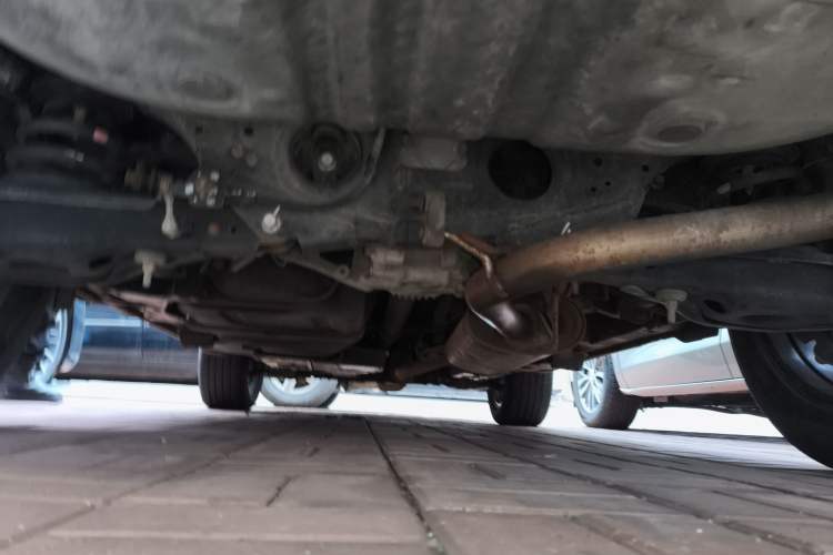 Used Toyota RAV4 2015 2.5L Automatic 4x4 Elite Edition Chassis Rear
