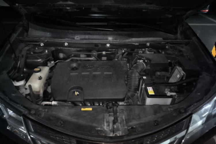 Used Toyota RAV4 2015 2.0L CVT Two-Wheel Drive Urban Edition Engine Bay