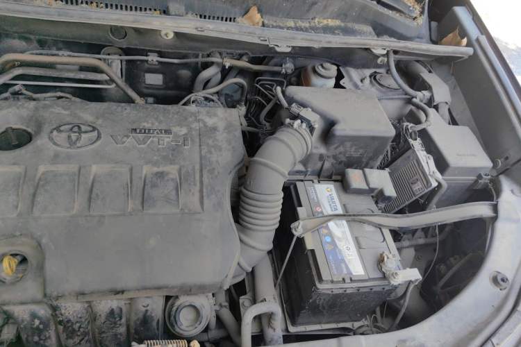 Used Toyota RAV4 2015 2.0L CVT Four-Wheel Drive New Edition Engine Bay Left