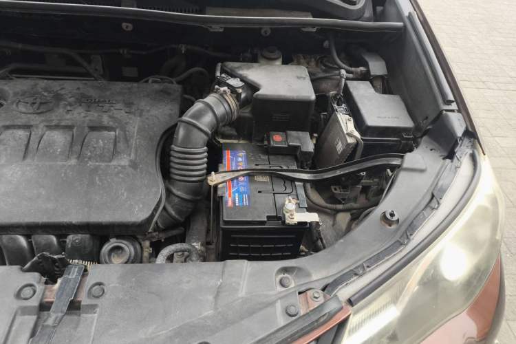 Used Toyota RAV4 2015 2.0L CVT Two-Wheel Drive Urban Edition Engine Bay Left