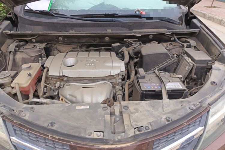 Used Toyota RAV4 2015 2.5L Automatic 4x4 Elite Edition Engine Bay