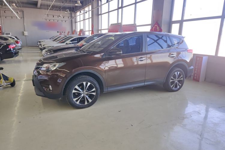 Used Toyota RAV4 2015 2.5L Automatic 4x4 Elite Edition Exterior 3