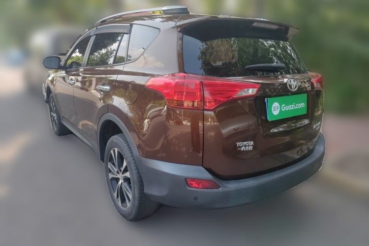 Used Toyota RAV4 2015 2.5L Automatic 4x4 Elite Edition Exterior 3