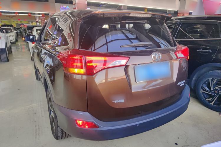 Used Toyota RAV4 2015 2.5L Automatic 4x4 Elite Edition Exterior 4