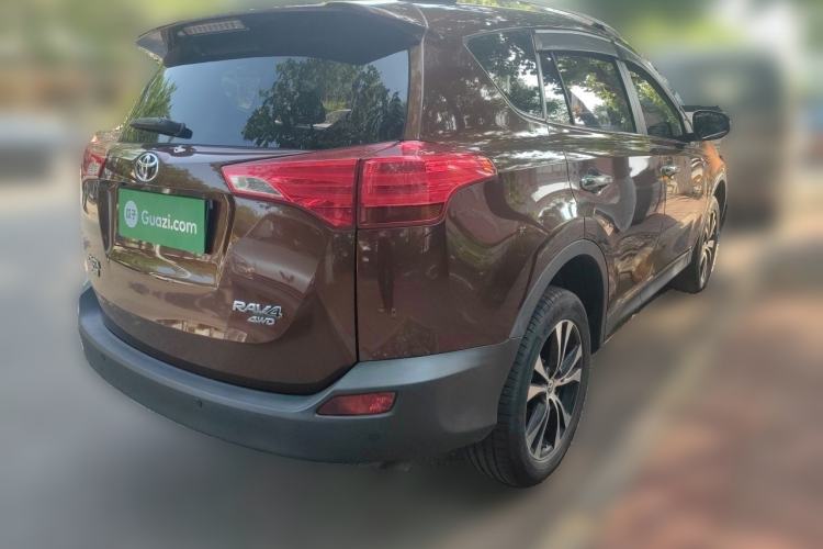Used Toyota RAV4 2015 2.5L Automatic 4x4 Elite Edition Exterior 5