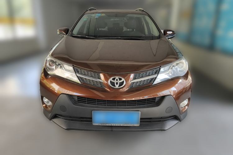 Used Toyota RAV4 2015 2.0L CVT Two-Wheel Drive Fashion Edition Front
