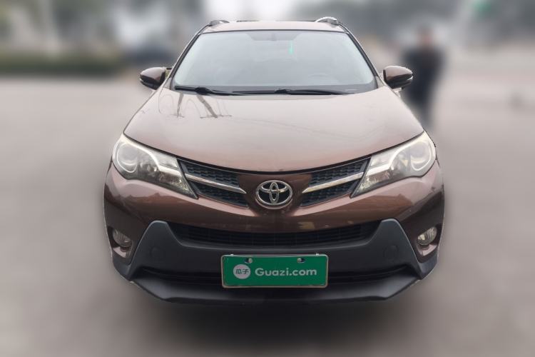 Used Toyota RAV4 2015 2.0L CVT Two-Wheel Drive Urban Edition Front