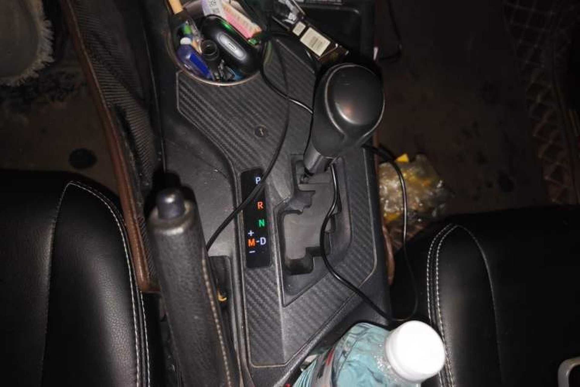 Used Toyota RAV4 2015 2.0L CVT Two-Wheel Drive Fashion Edition Gear Lever
