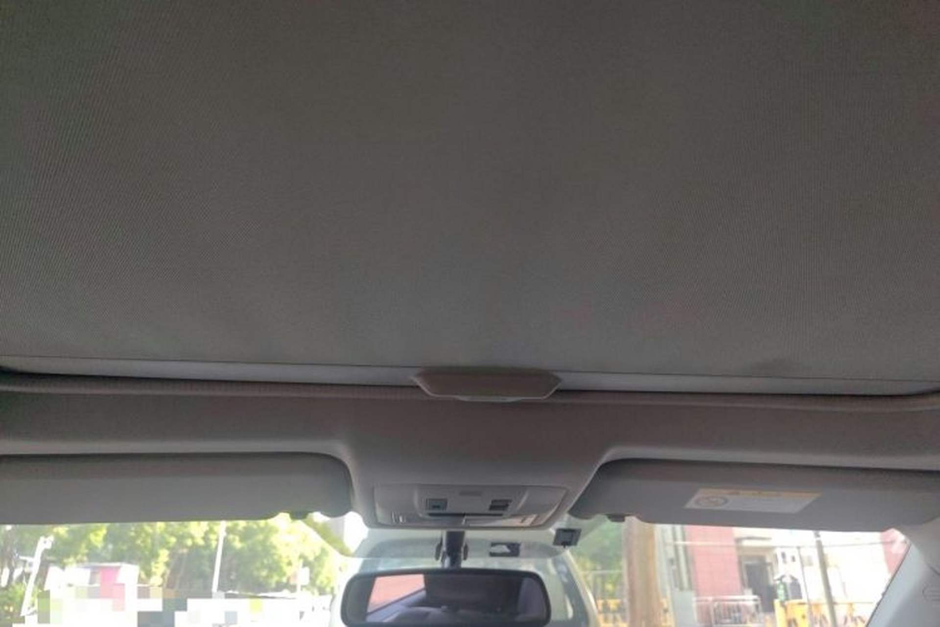 Used Toyota RAV4 2015 2.5L Automatic 4x4 Elite Edition Headliner