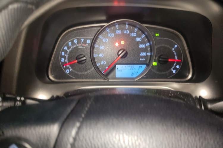 Used Toyota RAV4 2015 2.0L CVT Two-Wheel Drive Fashion Edition Instrument Cluster