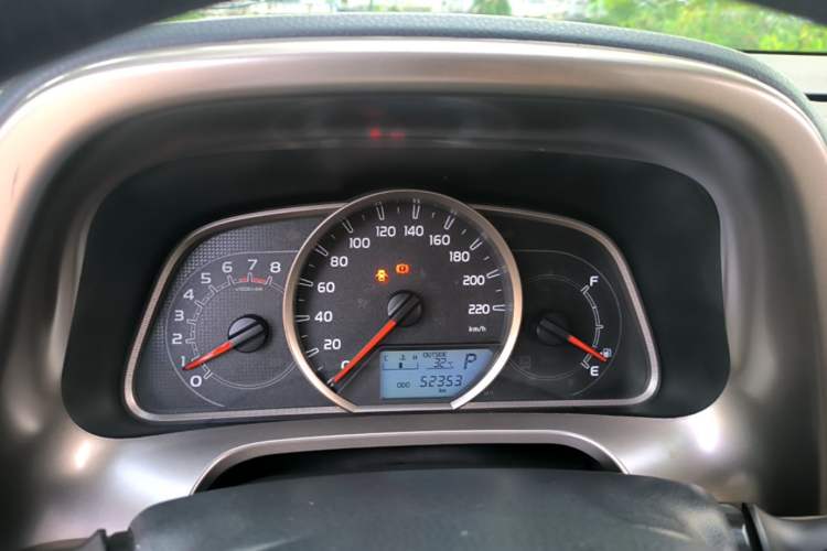 Used Toyota RAV4 2015 2.0L CVT Two-Wheel Drive Urban Edition Instrument Cluster