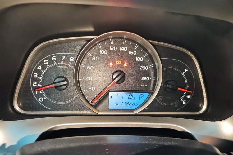 Used Toyota RAV4 2015 2.5L Automatic 4x4 Elite Edition Instrument Cluster